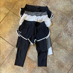Under Armour Women's 2 in one Capri leggings.  Sold as a set